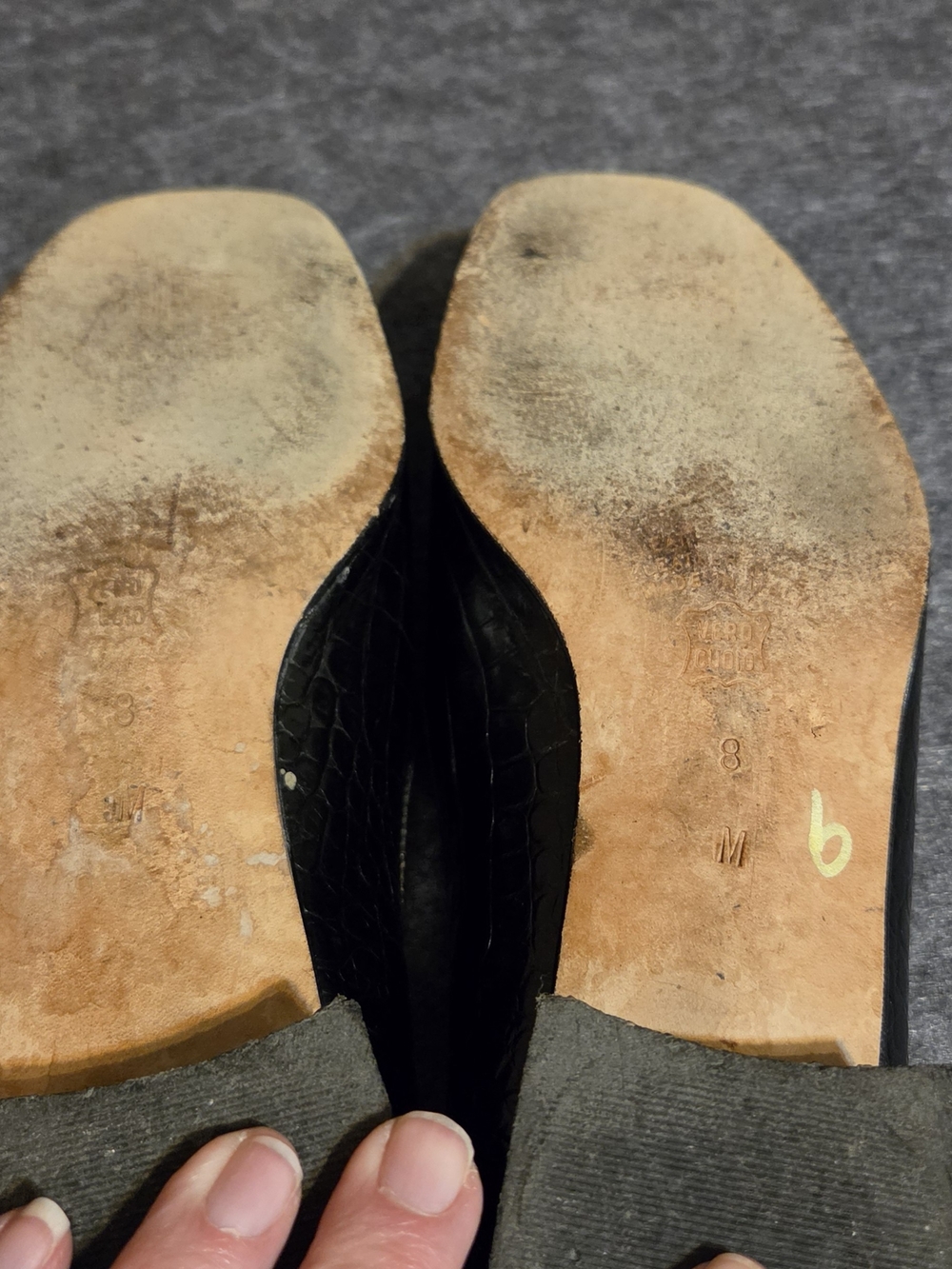 Talbots Black Croc-Embossed Tassel Loafers - Picture 9 of 9